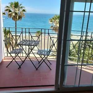 Sealine 5th Floor Apartment